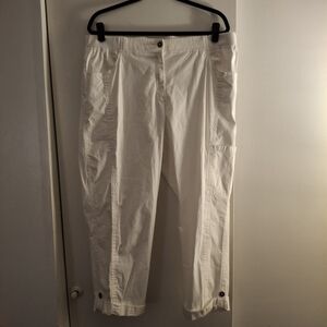Chico's White Cropped Ankle Pants